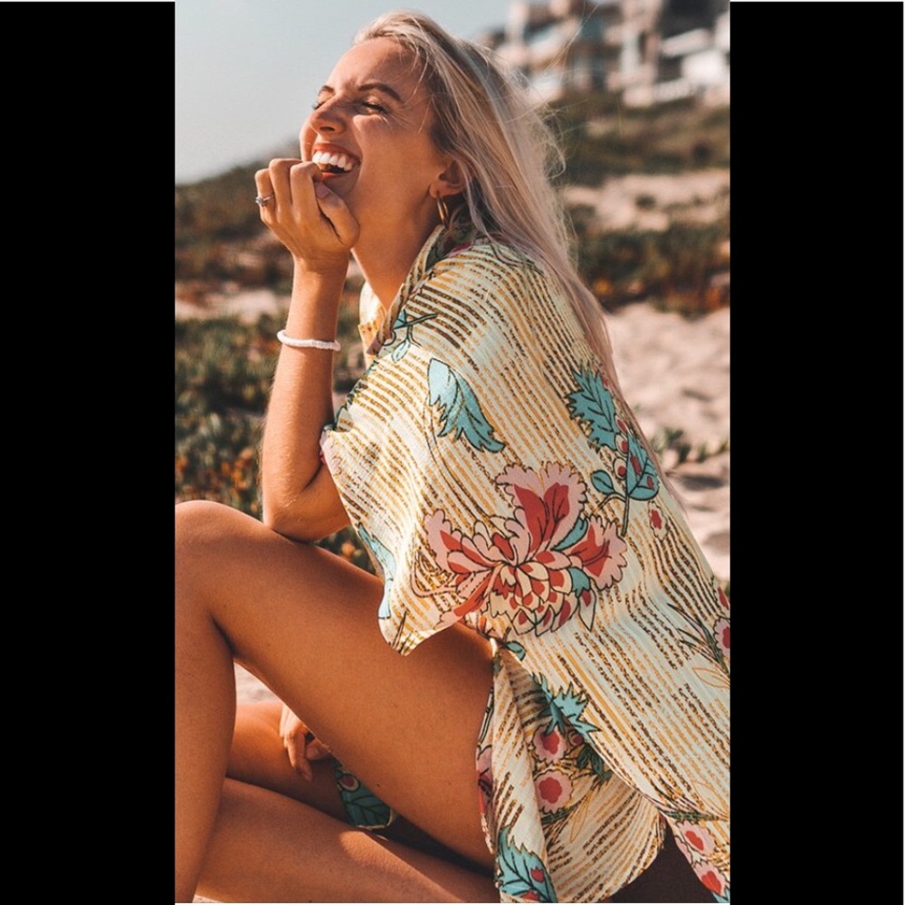 NWT  Floral Swimsuit Cover Up